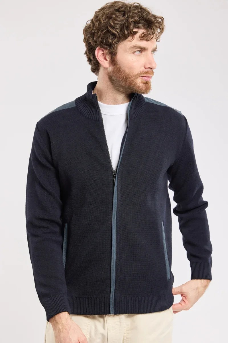 Environmentally Friendly Cardigan – maille haute densité Specialty