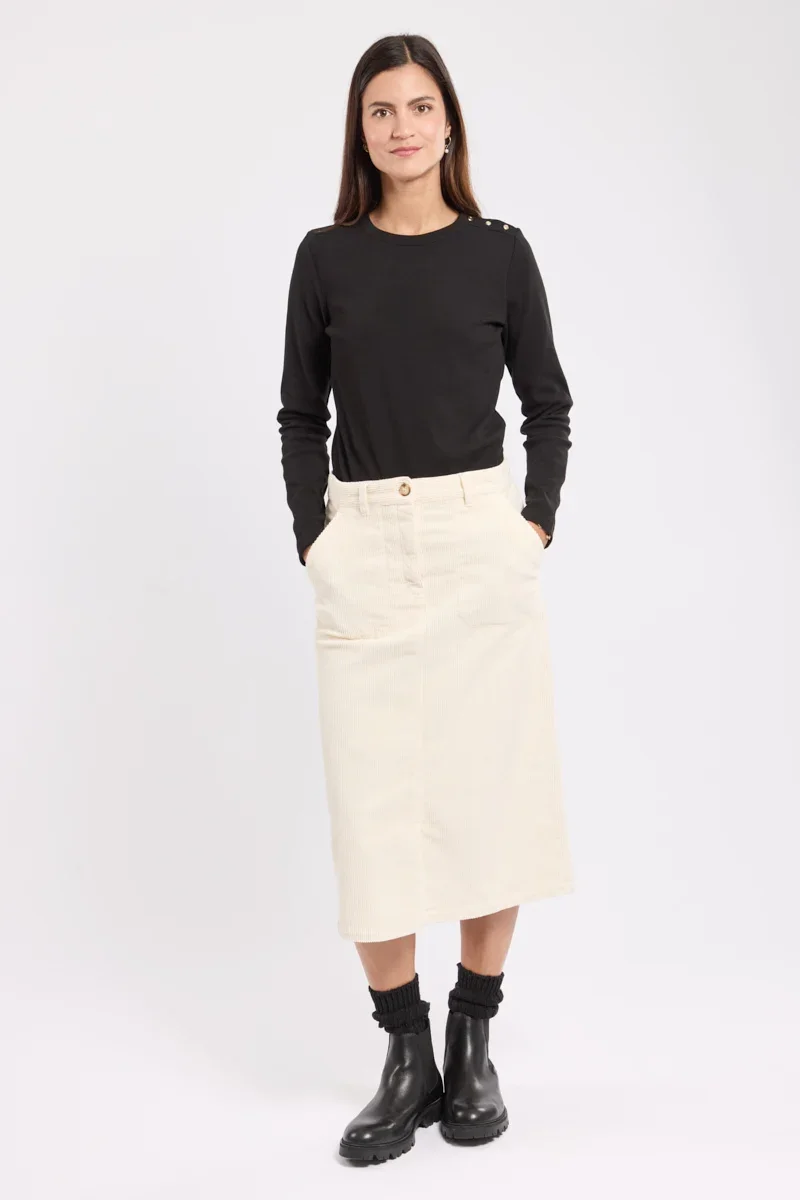 Expertly Made Velvet skirt – cotton Crafted