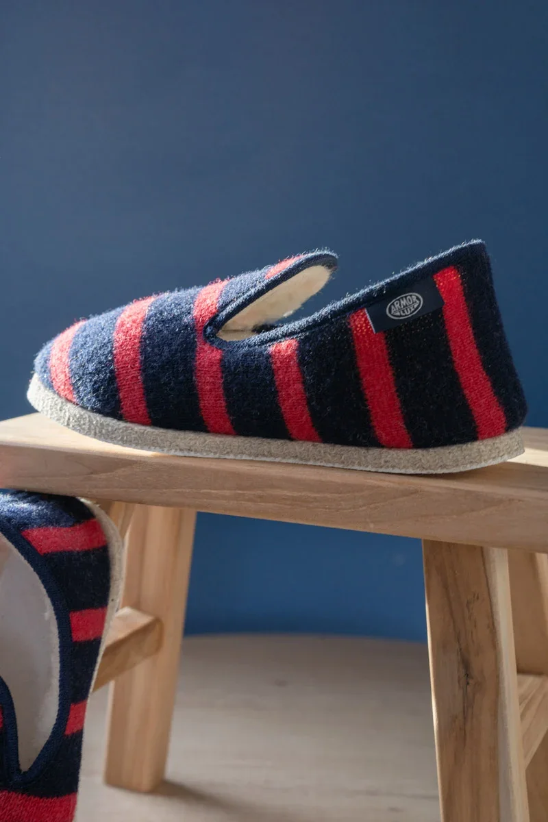 High-Grade Striped slippers size 44 to 48 – wool Fashionable