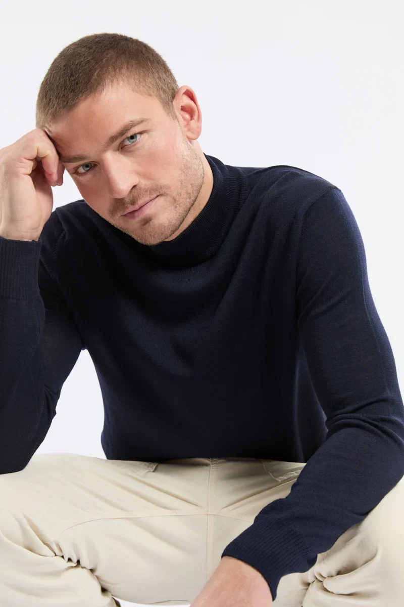 Superior Turtle-neck jumper – merino wool Carefully Designed