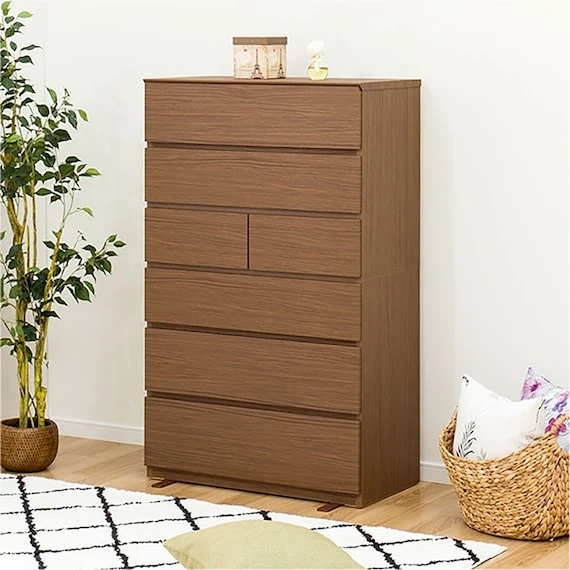 Fashionable HIGH CHEST QUESS 80-6HC MBR Crafted