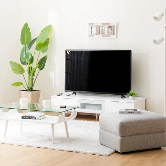 Luxury LOW CABINET ETONA 140LB WH SI Refined