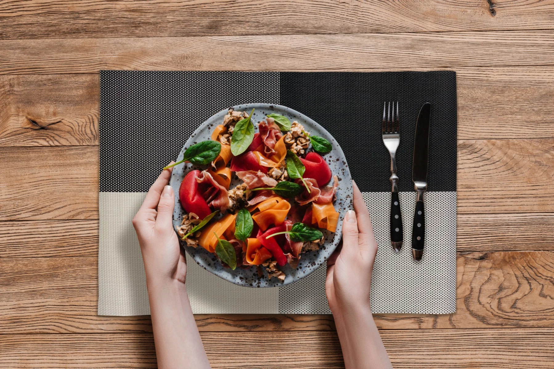 Innovative Axel Placemat Enhanced