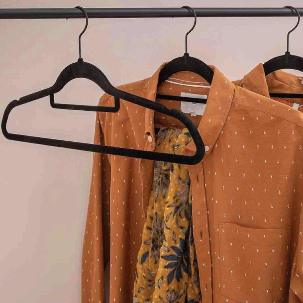 High-End 10 Pk Nonslip Hangers High-Quality