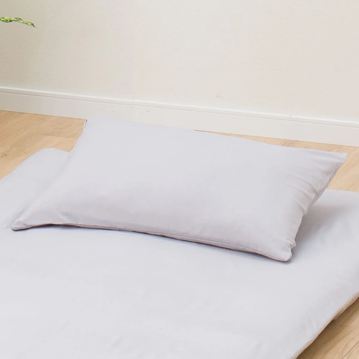 Consistent PILLOW COVER POLYESTER WASH GY Refined