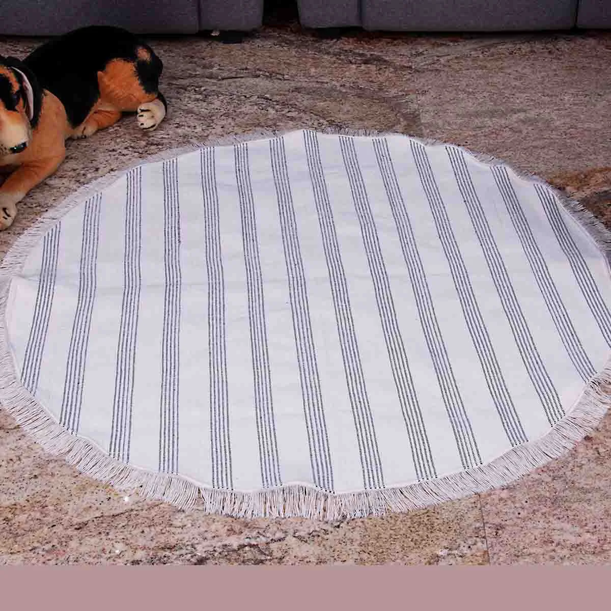 Secure Lauren Taylor – Malaga Round Rug First-Class
