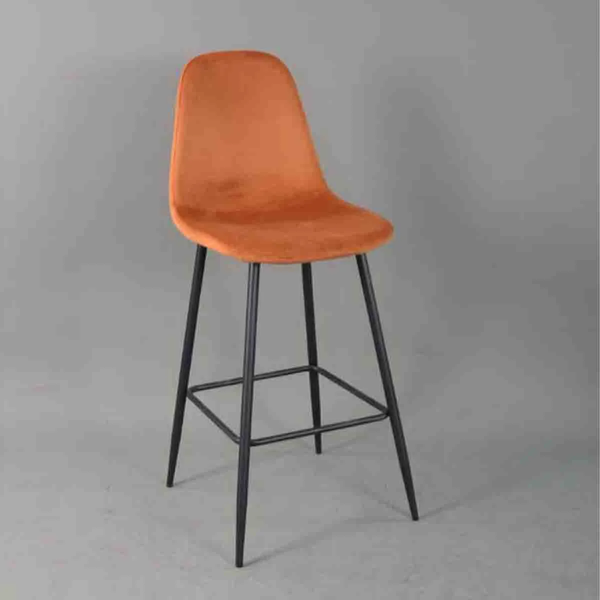 High-End Bar Stool With Metal Legs Detailed