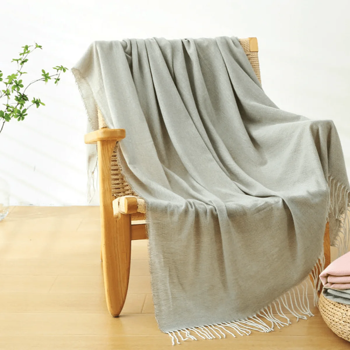 Reusable Lauren Taylor EVA Melange Acrylic Lightweight Throw Authentic