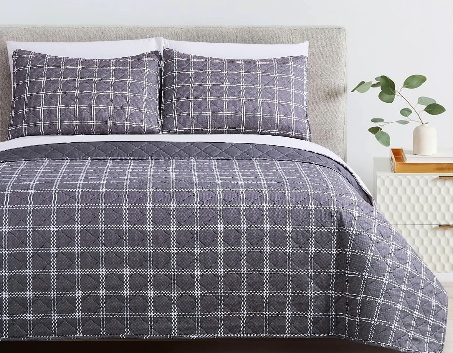 Luxury Lauren Taylor ERICA- 3 PC Quilt set First-Class