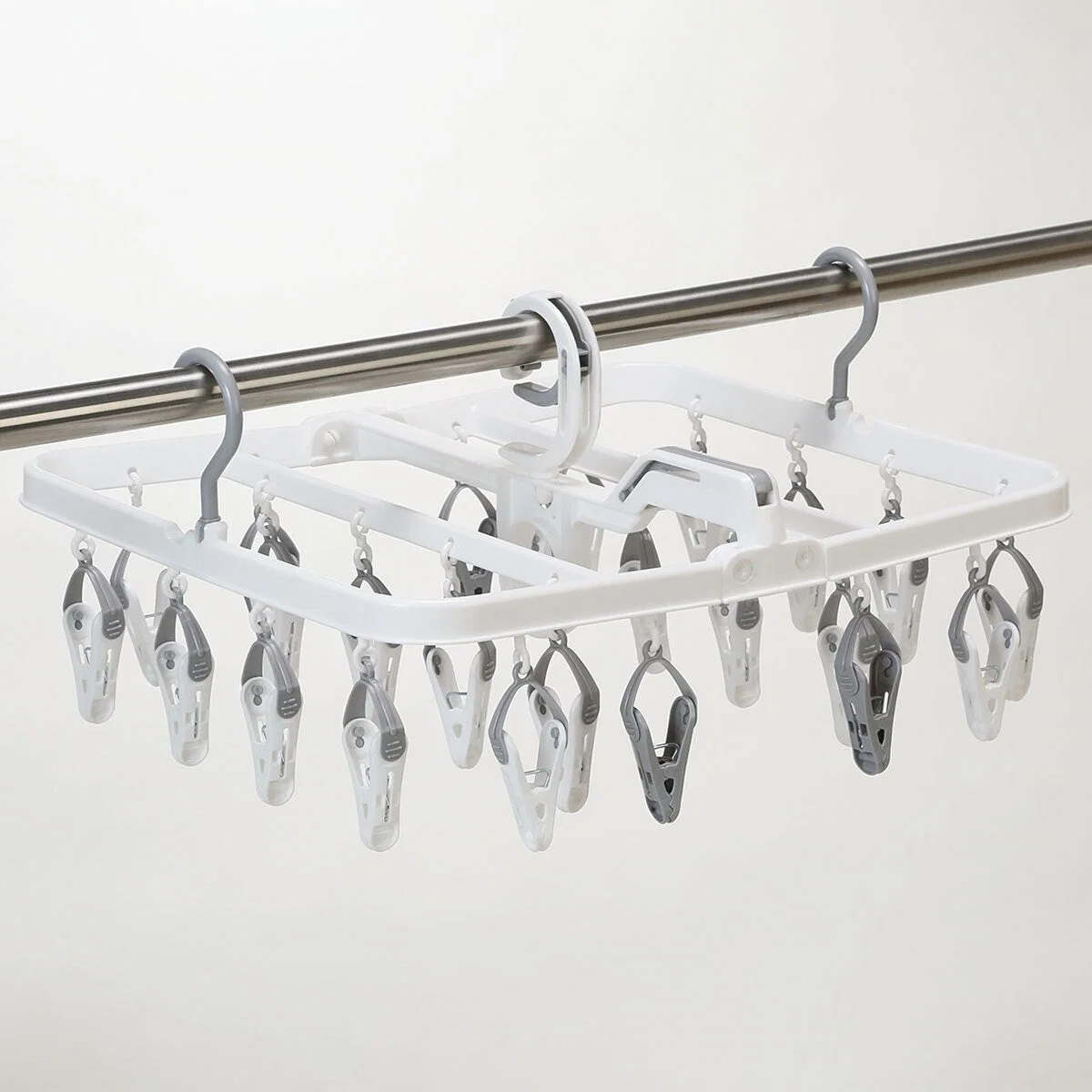 Powerful HANGER 24P EASY UNHOOK Official