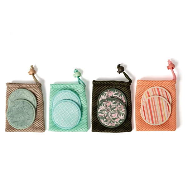 Next-Generation MAKE-UP REMOVING TOWEL KIT Powerful
