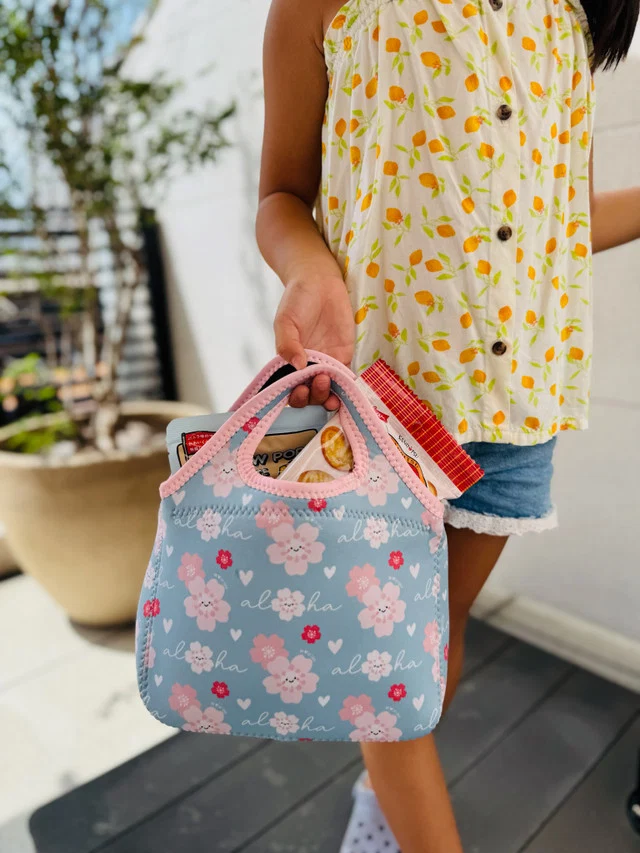 Relaxed EDEN WIDE NEO LUNCH BAG ALOHA SAKURA Prestigious