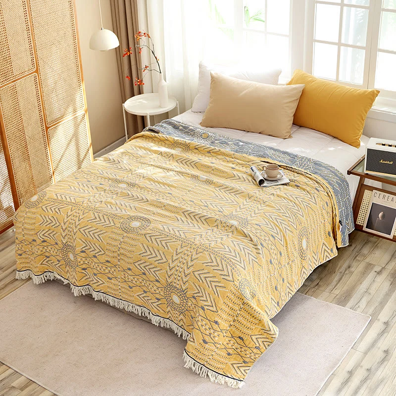 Environmentally Friendly Ownkoti Geometric Pattern Soft Cotton Reversible Quilt Green