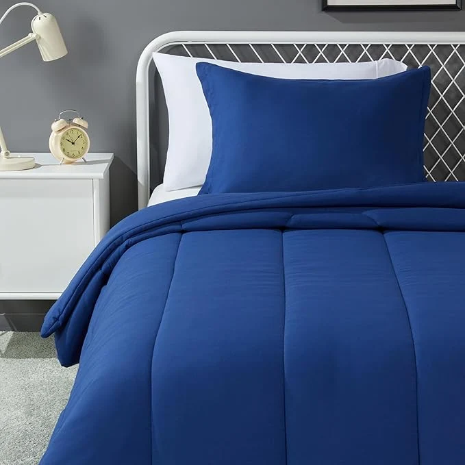 World-Class Amazon Basics 2-Piece Soft Microfiber Kid 39 s Comforter and Pillow Sham Set Twin Navy Solid Green