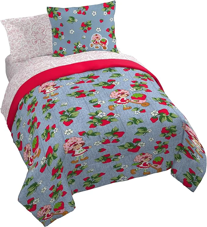 Organic Jay Franco Kids Comforter Set Includes Sheets and Pillow Covers – Soft and Cozy Bed Set for Stylish Room Decor Blue – Strawberry Shortcake 7 Piece Queen Size Bedding Versatile