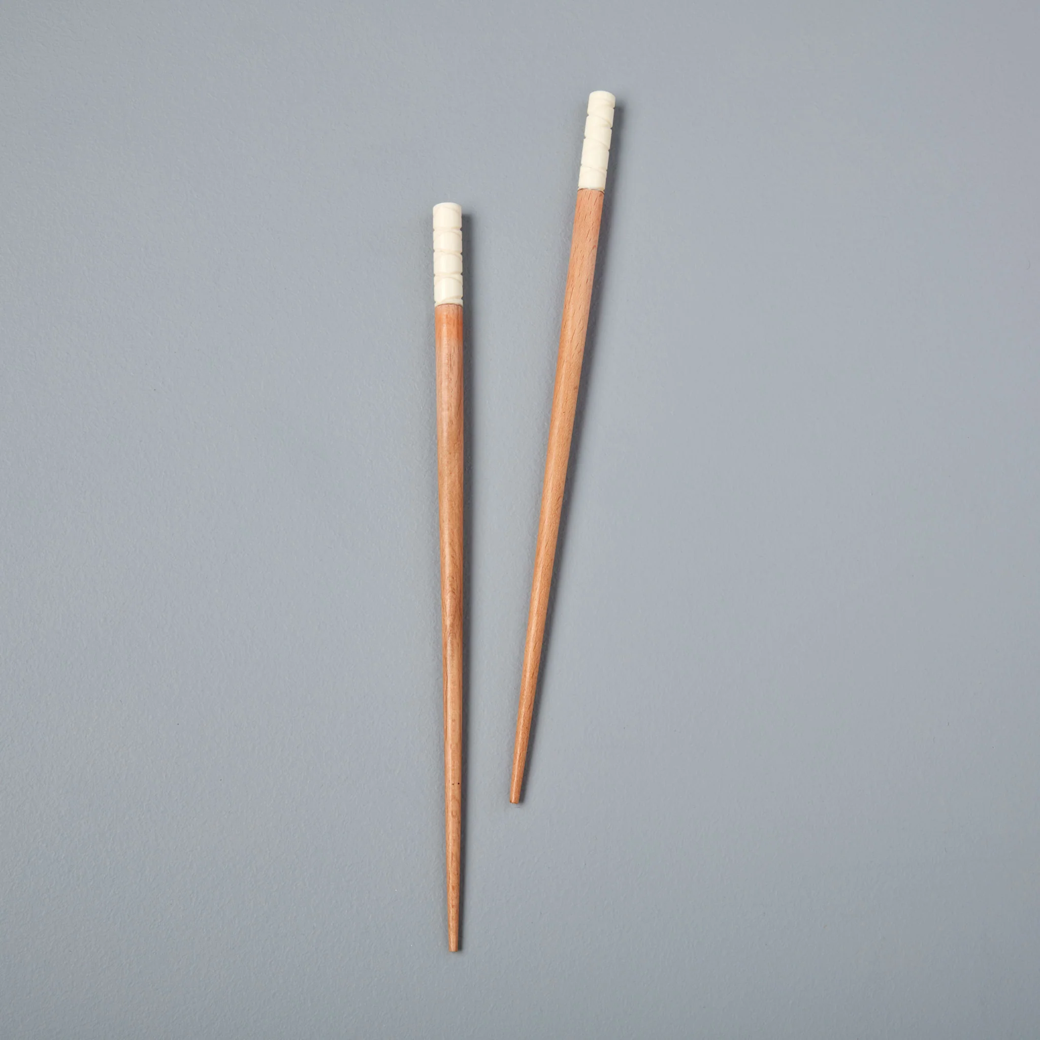 Solid Ava Chopsticks White Exclusive