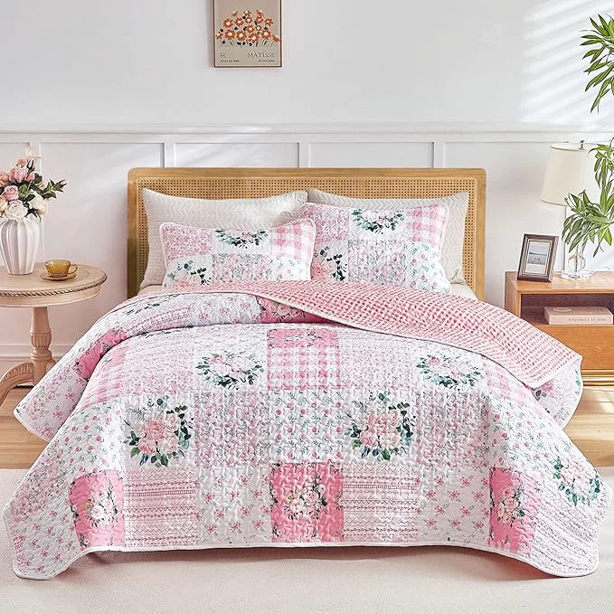 World-Class Joyreap 2 Pieces Floral Patchwork Quilt Set Twin Pink n White Flowers Design Soft n Cozy Microfiber Quilt Bedspread Bed Cover for All Season 1 Quilt and 1 Pillow Sham- 68×86 inches Exceptional