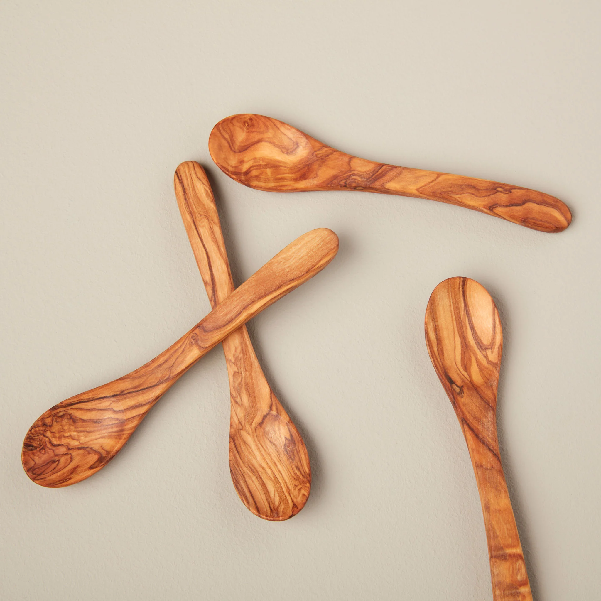 Top-Quality Olive Wood Spoons Small Set of 4 Prestigious