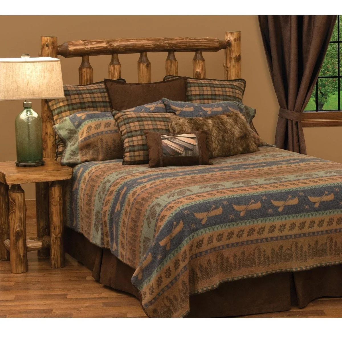 High-End Lakeshore Bedspread Set Original