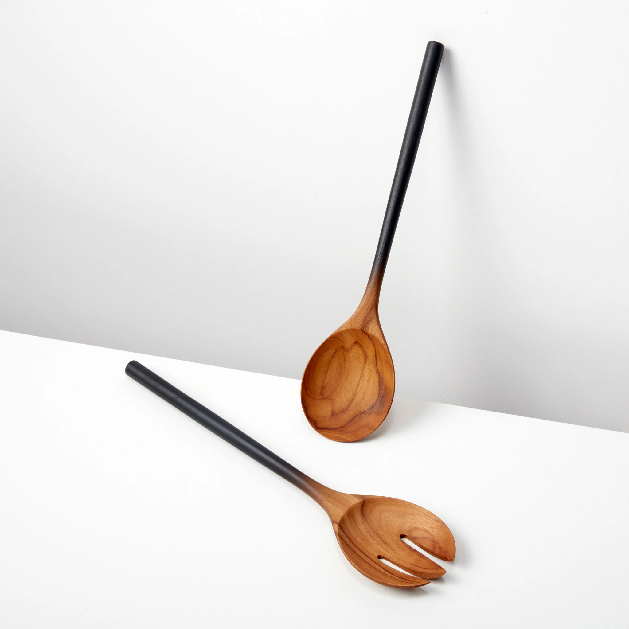 Stylish Teak Black Ombre Serving Set Smooth