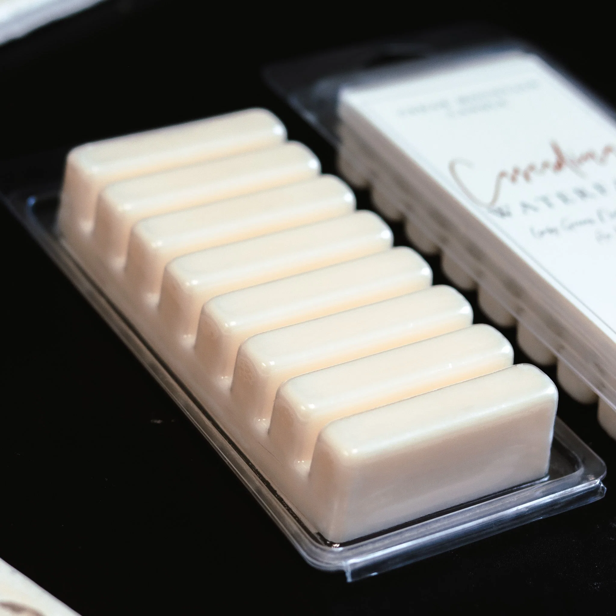 Outstanding Lavender amp Sweet Lemon – 5.5 oz Wax Melts Breathable