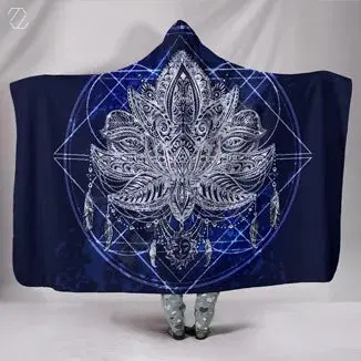 User-Friendly Psychedelic Hooded Blanket Expertly Made