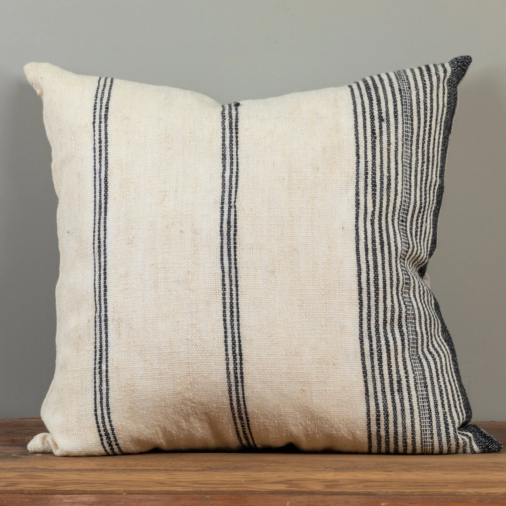 Easy-to-Use Joey Square Pillow Ivory amp Black Advanced