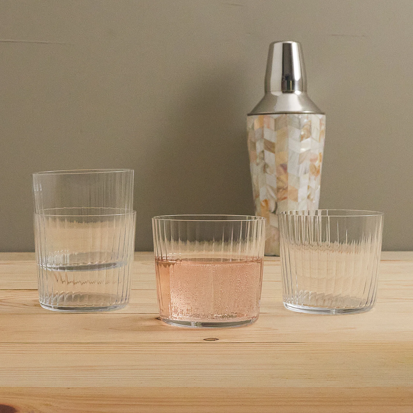 Detailed Hayworth Rocks Glass Set of 4 Selected