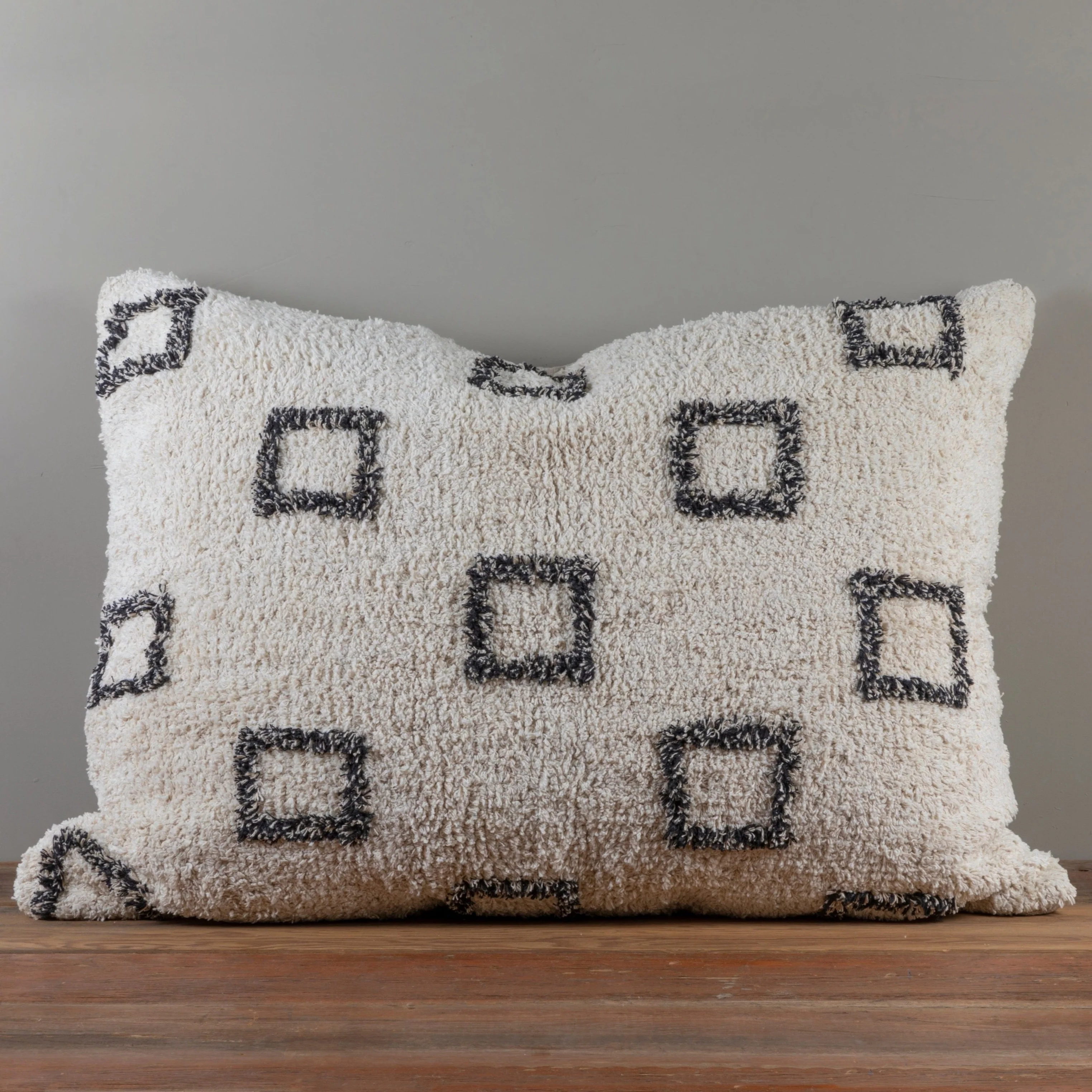 Reliable Bowie Big Pillow Ivory amp Grey User-Friendly