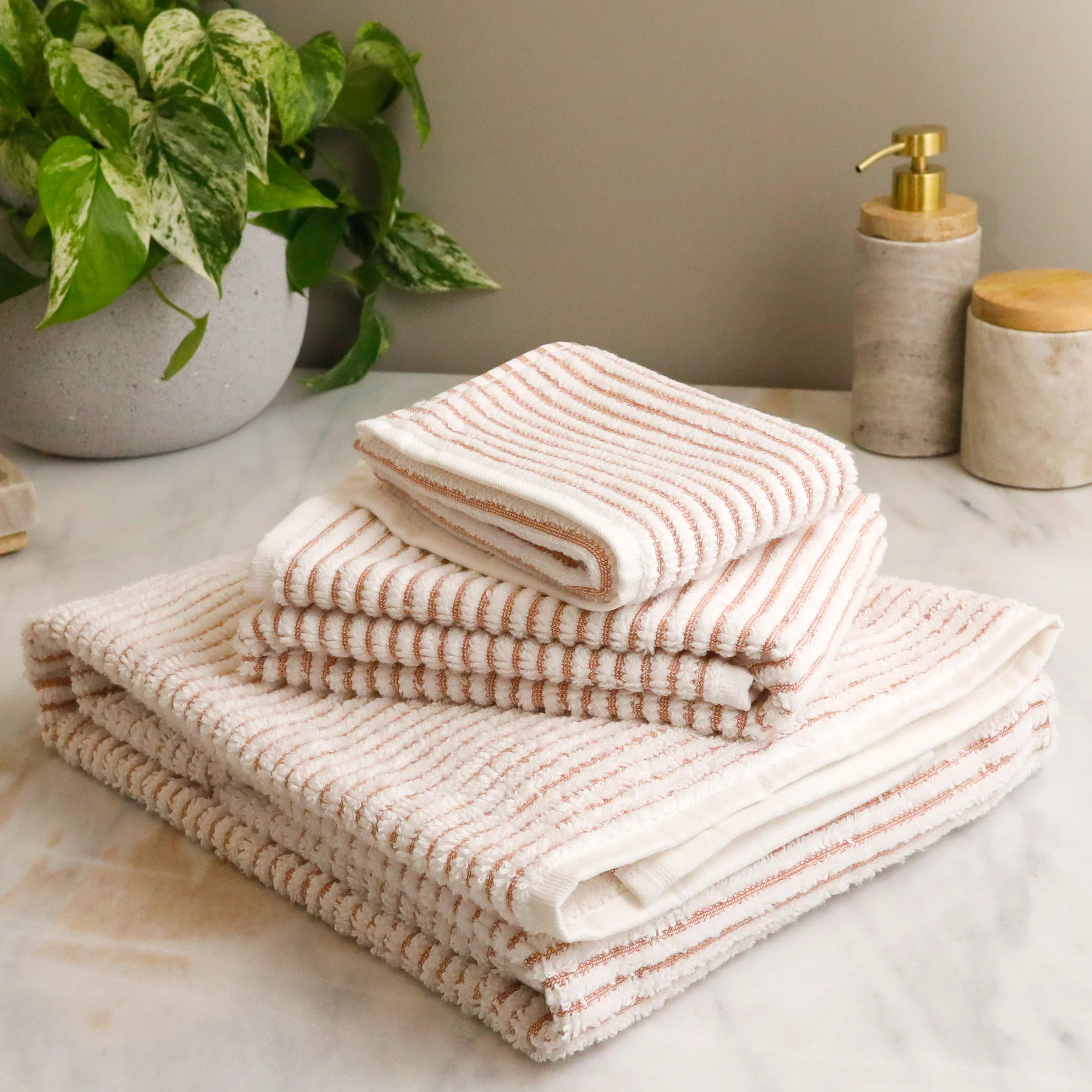 World-Class Sullivan Washcloth Burnt Sienna Advanced