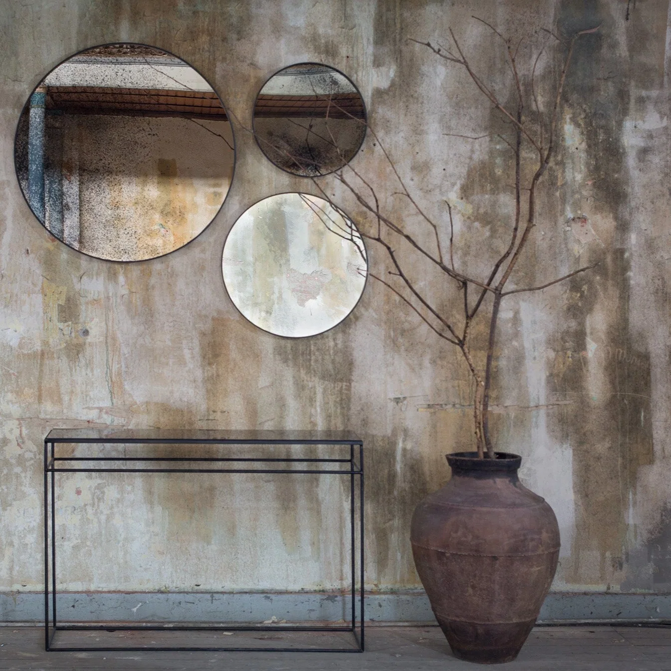 Trusted Aged Round Wall Mirror 36.5 quot Bronze Healthy