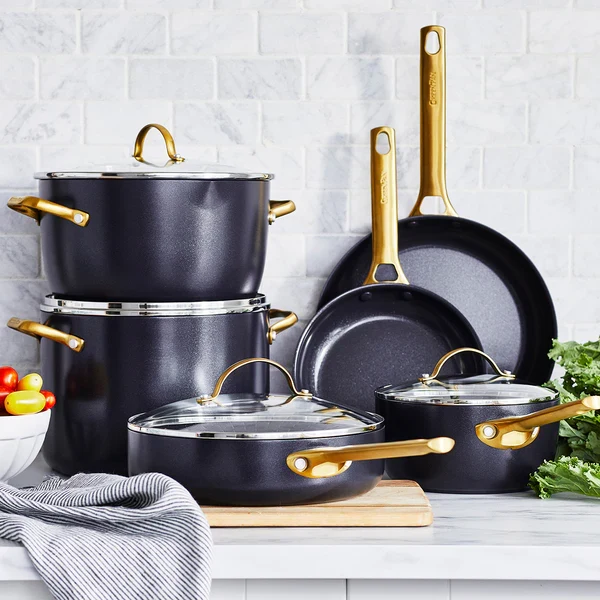 Fashionable Reserve Cookware 10 Piece Set Black Refined