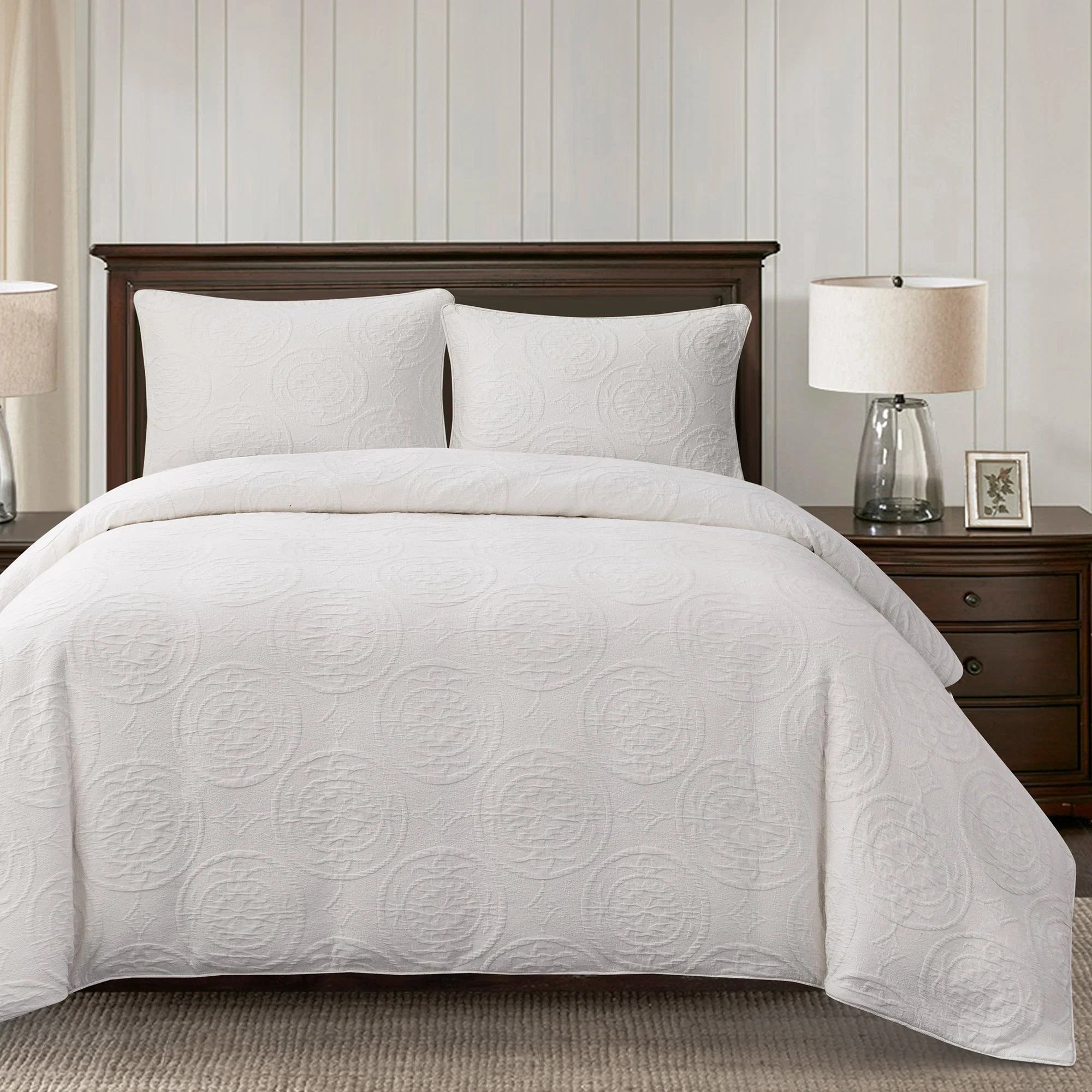 Fashionable Verona Matelassé Duvet Cover Set 3 Pc Optimized