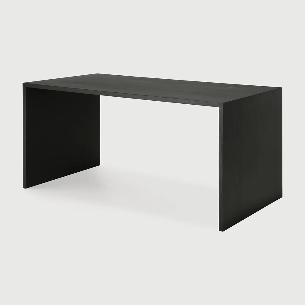 Fine Crafted U desk – varnished oak – black – rectangular – with cable management Smart