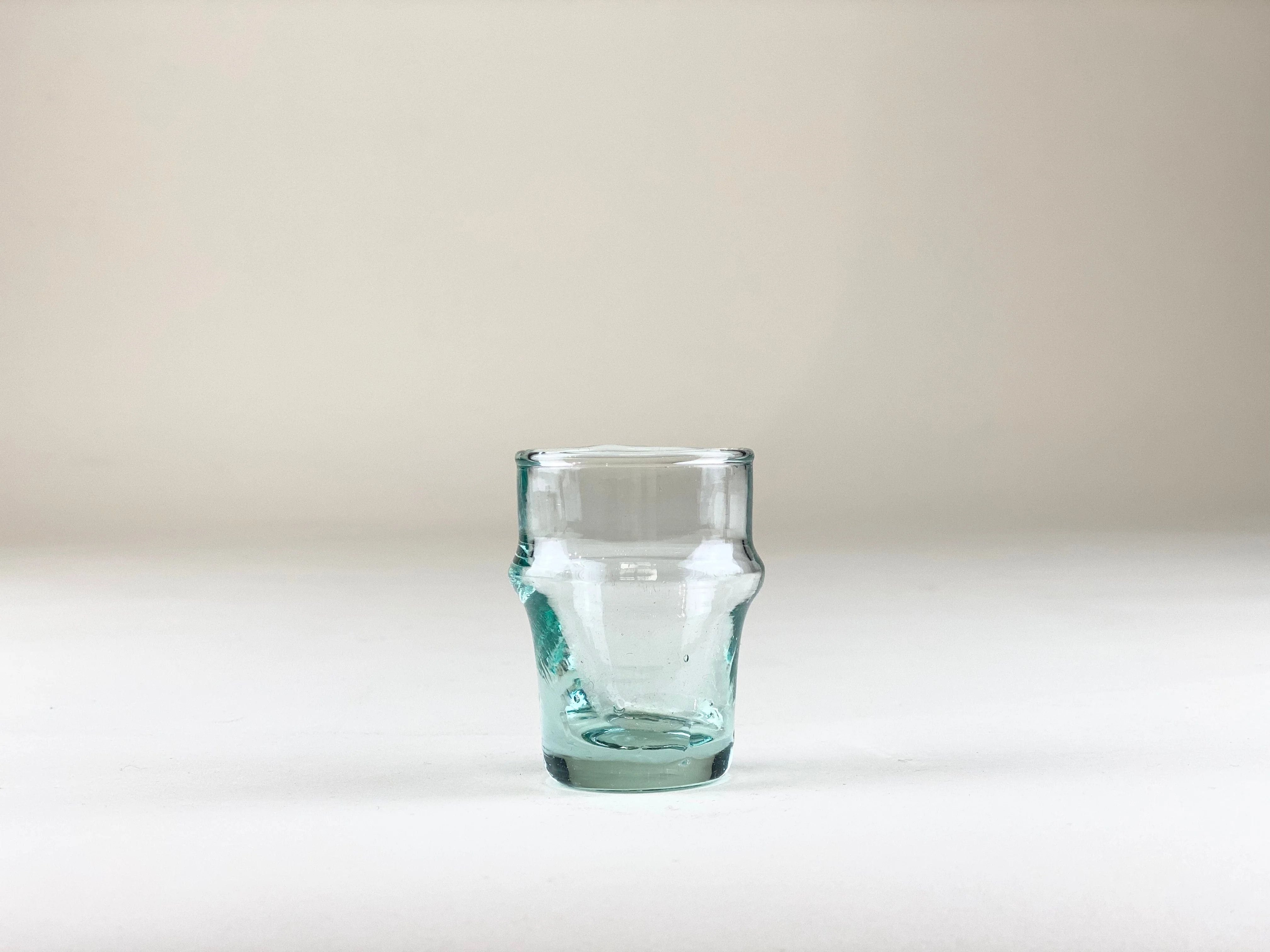 Long-Lasting Beldi Espresso Glass Clear Consistent