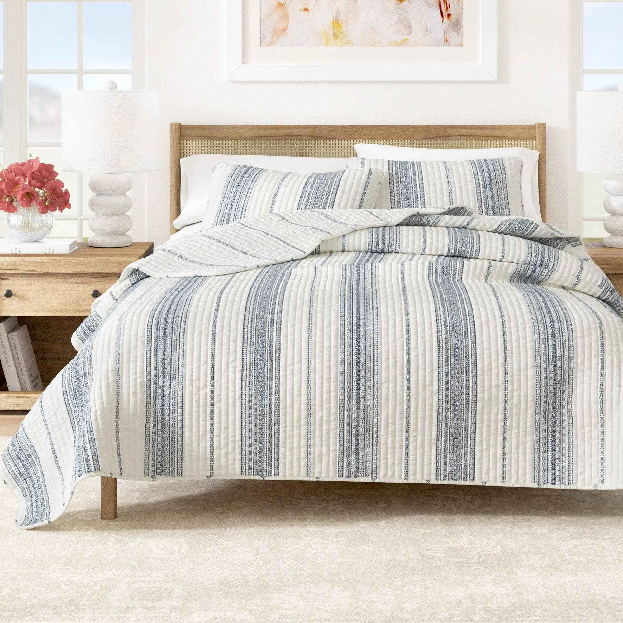 Unique 3-Piece Stripe Quilt – Wesley Collection Minimalist