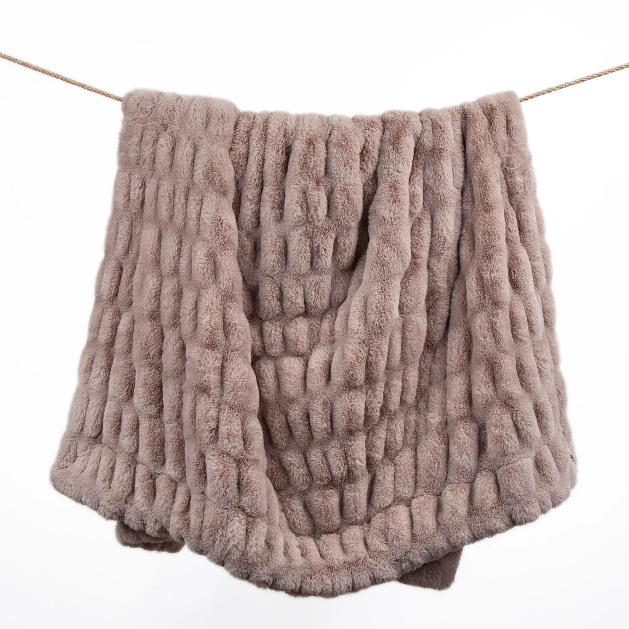 High-Performance Ruched Rabbit Double-Sided Throw Smooth