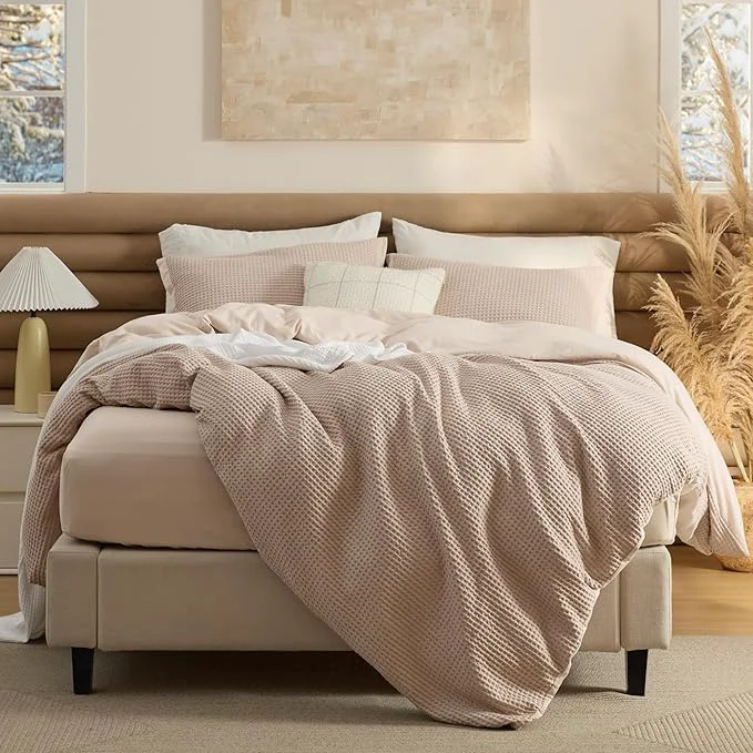 Classic Bedsure Cotton Duvet Cover King Size with Fitted Sheet – 4 Pieces Khaki Waffle Weave Bedding Set GentleSoft™ and Breathable Includes 1 Duvet Cover 104×90 1 Fitted Sheet 2 Pillow Shams Genuine