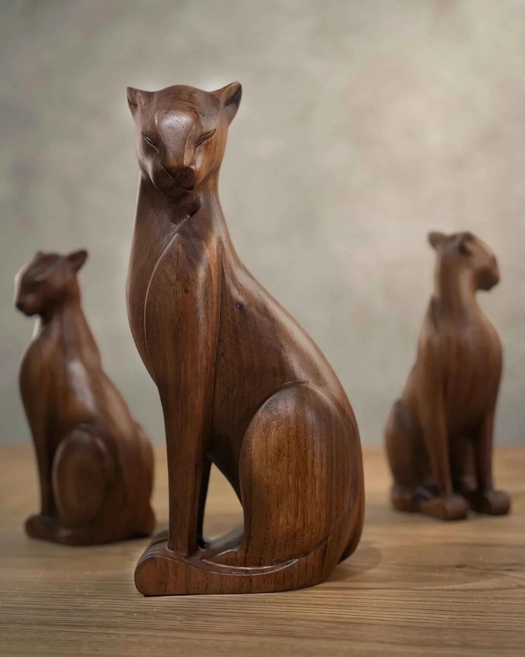 Natural Wooden Wild Cat Figure Professional