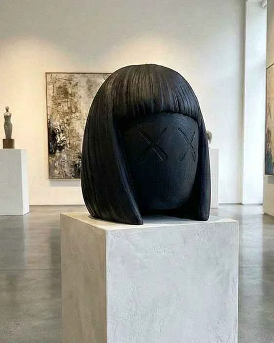 Stylish Wooden Women Head Sculpture Quality