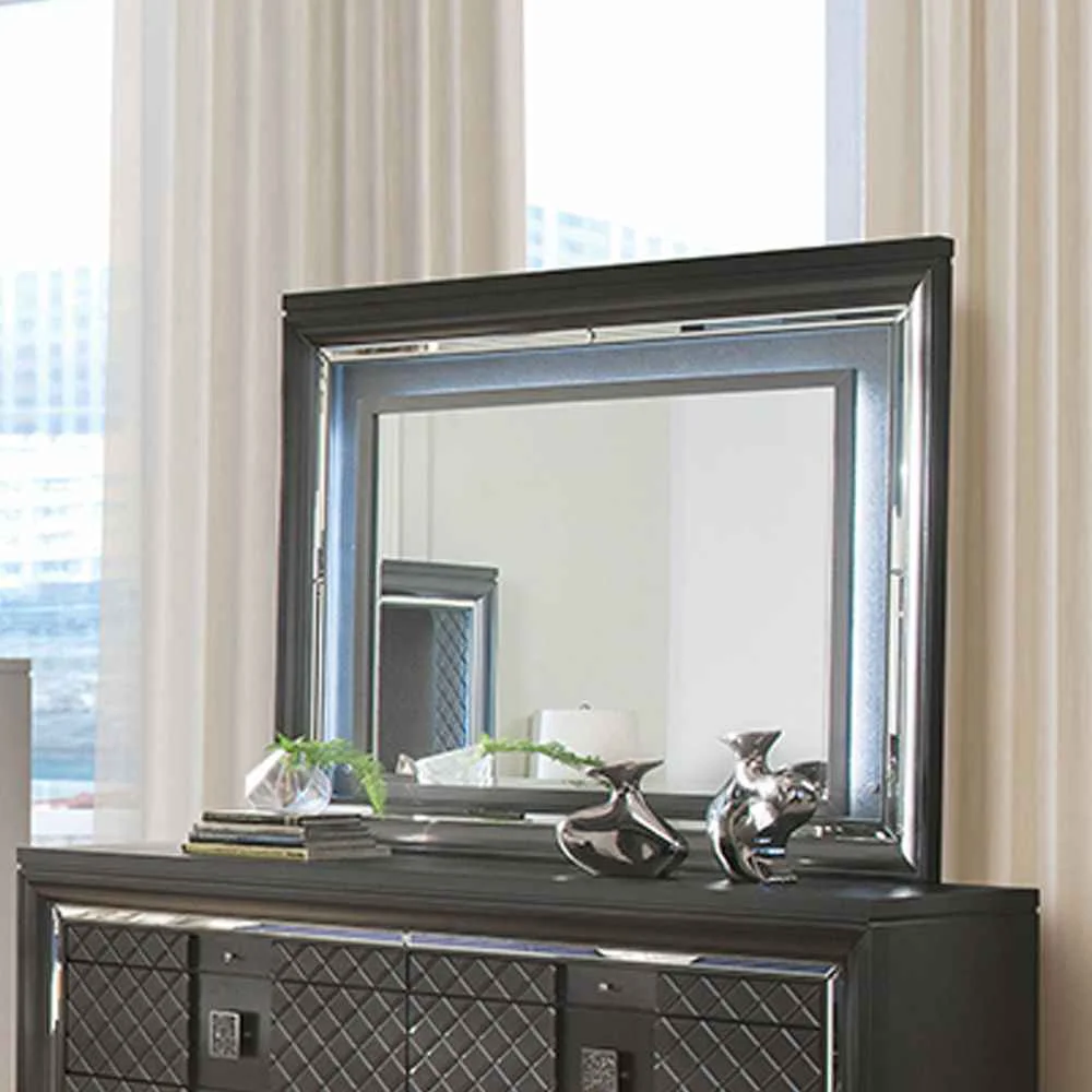 Trusted Sawyer – Mirror With LED – Metallic Gray Lightweight