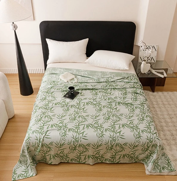 Luxury Ownkoti Multicolor Bamboo Leaf Bamboo Fiber Quilt Classic
