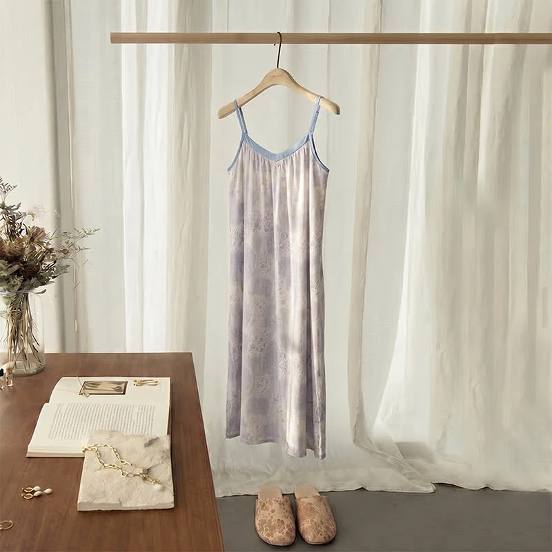 Fine Crafted Ownkoti Lavender V-Neck Sleeveless Lounge Dress High-End