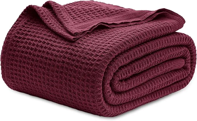 Safe Bedsure Gentlesoft Cotton Blanket Queen Size for Bed – Breathable and Soft for Spring Summer Thick Cozy Waffle Weave Blanket Gifts for Women Red 90×90 Inches Dependable