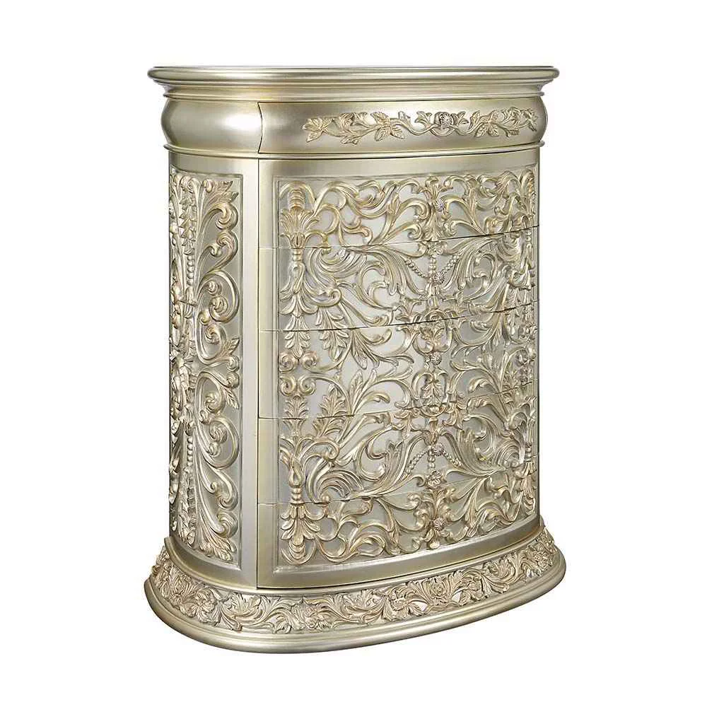 Elegant Sorina – Chest – Antique Gold Comfortable