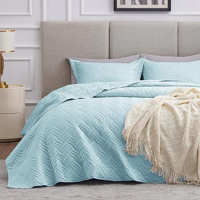 Refined Love 39 s cabin Twin Quilt Set Light Blue Bedspreads – Soft Bed Summer Lightweight Bedspread Comforter – Modern Style Wave Pattern Coverlet for All Season – 2 Pieces 1 Quilt 1 Pillow Sham Organic