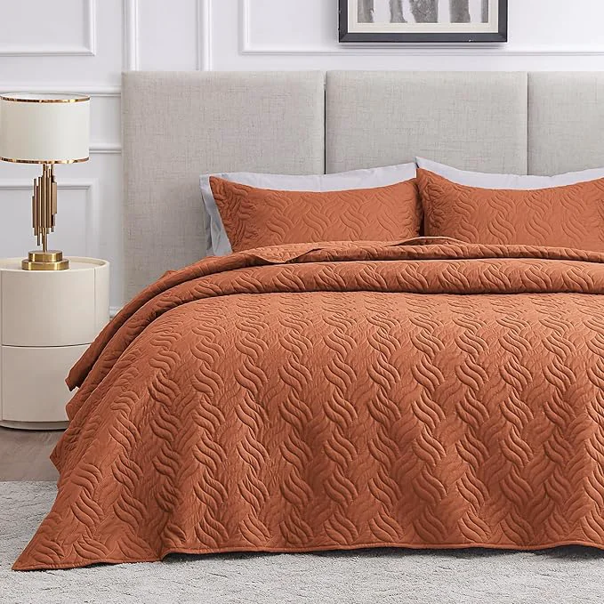 Exceptional Love 39 s cabin California King Size Quilt Bedding Set Umber Bedspread – Cal King Summer Lightweight Bedspread Comforter – Wave Pattern Coverlet for All Season – 3 Pieces 1 Quilt 2 Pillow Shams Reliable