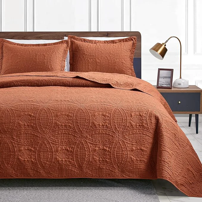 Comfortable Love 39 s cabin Quilts for Full Bed Umber Bedspreads Bedding Set – Lightweight Bedspread Comforter – Coin Pattern Bedding Coverlet for All Season – 3 Pieces 1 Quilt 2 Pillow Shams Secure