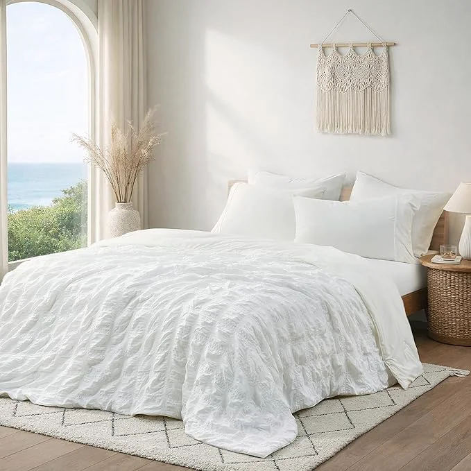 Genuine Cozy Bliss Cooling Comforter Seersucker Plaid King Size Q-Max 0.45 Lightweight Cooling Blanket Breathable Silk Smooth Summer Bedding Quilt for Hot Sleepers Night Sweats White Eco-Friendly