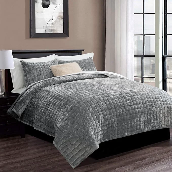Stylish RECYCO Luxury Velvet Quilt Set Full Queen Size Lightweight Velvet Comforter Set Oversized Bedspread Coverlet Quilted Bedding Set with 2 Matching Pillow Shams for All Season Gray Breathable